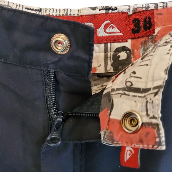 Quiksilver Men's Shorts Size 38‎ - Picture 9 of 10